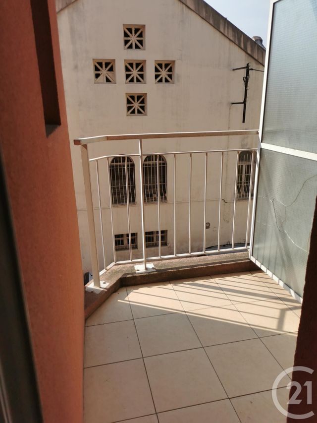 Afficher la photo en grand Appartement F2 à louer - 2 pièces - 42.0 m2 - LE CANNET - 06 - PROVENCE-ALPES-COTE-D-AZUR - Century 21 Optimmo