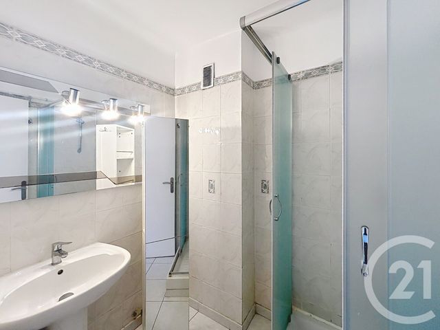 Appartement F3 à vendre - 3 pièces - 56.48 m2 - NICE - 06 - PROVENCE-ALPES-COTE-D-AZUR - Century 21 Optimmo