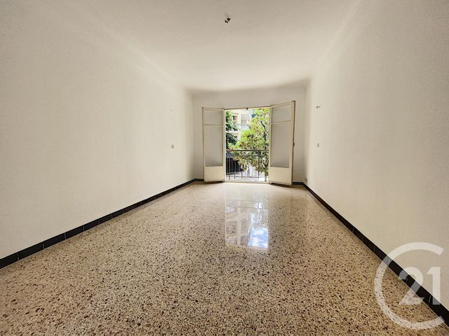 Appartement F3 à vendre - 3 pièces - 55.0 m2 - NICE - 06 - PROVENCE-ALPES-COTE-D-AZUR - Century 21 Optimmo Appartement F3 à vendre - 3 pièces - 55.0 m2 - NICE - 06 - PROVENCE-ALPES-COTE-D-AZUR - Century 21 Optimmo