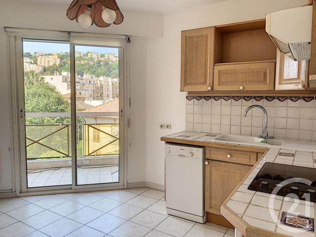 Appartement F3 à vendre - 3 pièces - 84.0 m2 - NICE - 06 - PROVENCE-ALPES-COTE-D-AZUR - Century 21 Optimmo Appartement F3 à vendre - 3 pièces - 84.0 m2 - NICE - 06 - PROVENCE-ALPES-COTE-D-AZUR - Century 21 Optimmo