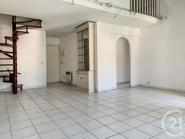 Appartement F3 à vendre - 3 pièces - 84.0 m2 - NICE - 06 - PROVENCE-ALPES-COTE-D-AZUR - Century 21 Optimmo Appartement F3 à vendre - 3 pièces - 84.0 m2 - NICE - 06 - PROVENCE-ALPES-COTE-D-AZUR - Century 21 Optimmo