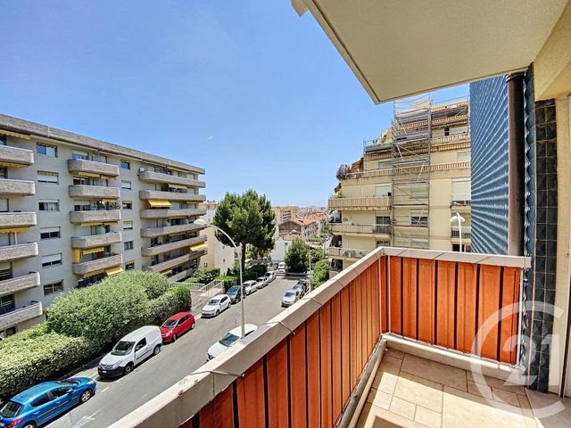 Appartement F4 à vendre - 4 pièces - 92.73 m2 - NICE - 06 - PROVENCE-ALPES-COTE-D-AZUR - Century 21 Optimmo Appartement F4 à vendre - 4 pièces - 92.73 m2 - NICE - 06 - PROVENCE-ALPES-COTE-D-AZUR - Century 21 Optimmo