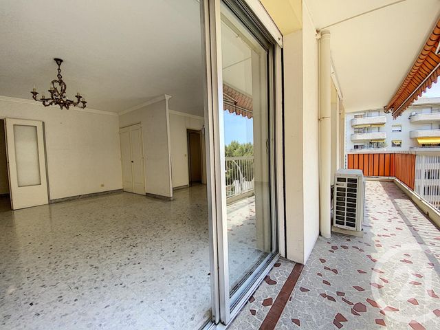 Appartement F4 à vendre - 4 pièces - 92.73 m2 - NICE - 06 - PROVENCE-ALPES-COTE-D-AZUR - Century 21 Optimmo Appartement F4 à vendre - 4 pièces - 92.73 m2 - NICE - 06 - PROVENCE-ALPES-COTE-D-AZUR - Century 21 Optimmo