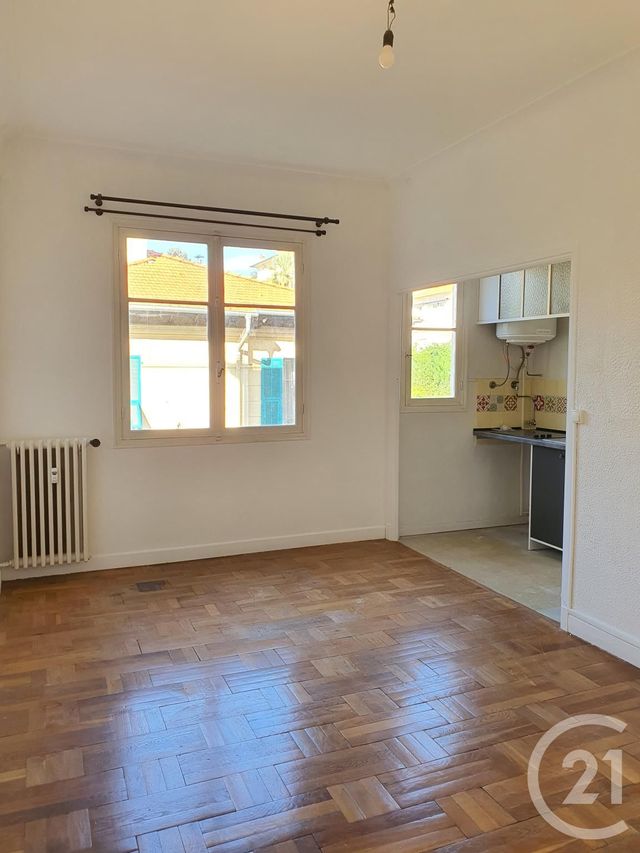 Appartement F1 à louer NICE