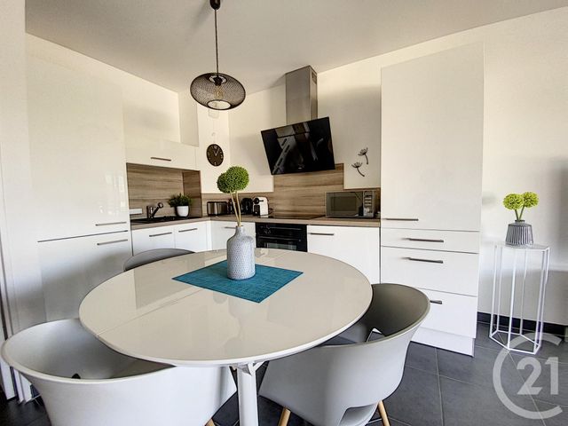 Appartement F3 à vendre - 3 pièces - 56.0 m2 - NICE - 06 - PROVENCE-ALPES-COTE-D-AZUR - Century 21 Optimmo Appartement F3 à vendre - 3 pièces - 56.0 m2 - NICE - 06 - PROVENCE-ALPES-COTE-D-AZUR - Century 21 Optimmo