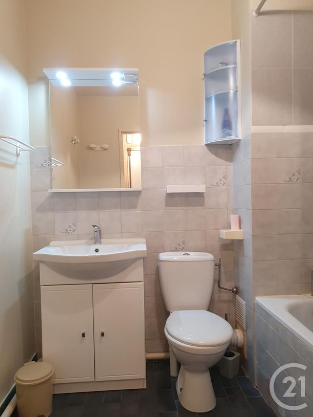 Studio à louer - 1 pièce - 31.44 m2 - NICE - 06 - PROVENCE-ALPES-COTE-D-AZUR - Century 21 Optimmo Studio à louer - 1 pièce - 31.44 m2 - NICE - 06 - PROVENCE-ALPES-COTE-D-AZUR - Century 21 Optimmo