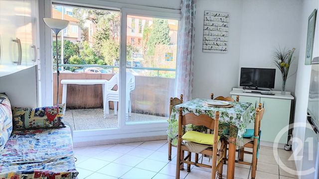 Appartement F2 à louer - 2 pièces - 36.65 m2 - NICE - 06 - PROVENCE-ALPES-COTE-D-AZUR - Century 21 Optimmo Appartement F2 à louer - 2 pièces - 36.65 m2 - NICE - 06 - PROVENCE-ALPES-COTE-D-AZUR - Century 21 Optimmo