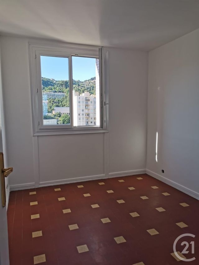 Appartement F3 à louer - 3 pièces - 65.0 m2 - NICE - 06 - PROVENCE-ALPES-COTE-D-AZUR - Century 21 Optimmo Appartement F3 à louer - 3 pièces - 65.0 m2 - NICE - 06 - PROVENCE-ALPES-COTE-D-AZUR - Century 21 Optimmo
