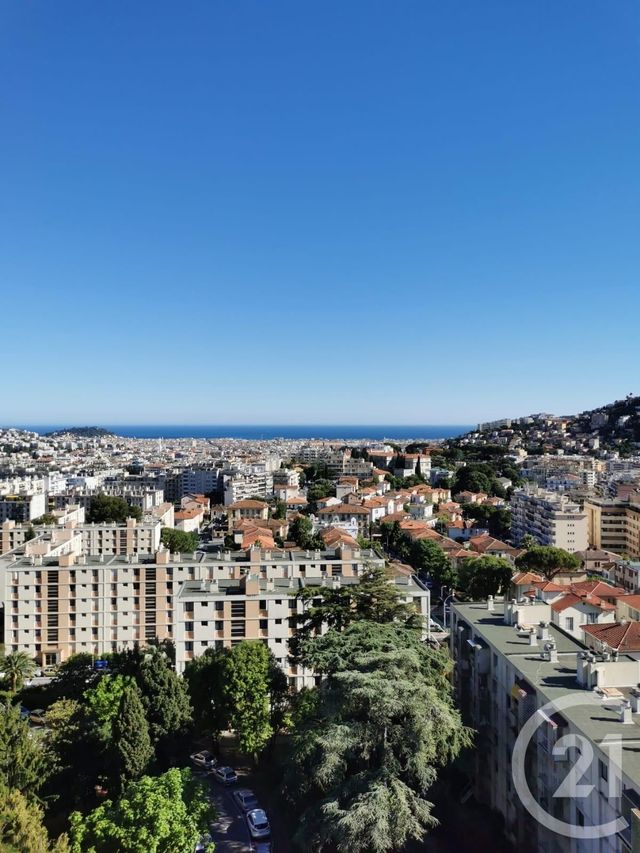 Appartement F3 à louer - 3 pièces - 65.0 m2 - NICE - 06 - PROVENCE-ALPES-COTE-D-AZUR - Century 21 Optimmo Appartement F3 à louer - 3 pièces - 65.0 m2 - NICE - 06 - PROVENCE-ALPES-COTE-D-AZUR - Century 21 Optimmo