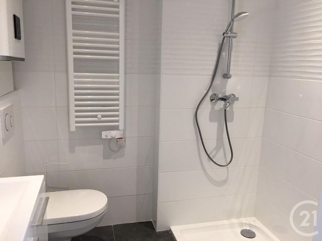 Appartement F2 à louer - 2 pièces - 29.65 m2 - NICE - 06 - PROVENCE-ALPES-COTE-D-AZUR - Century 21 Optimmo Appartement F2 à louer - 2 pièces - 29.65 m2 - NICE - 06 - PROVENCE-ALPES-COTE-D-AZUR - Century 21 Optimmo