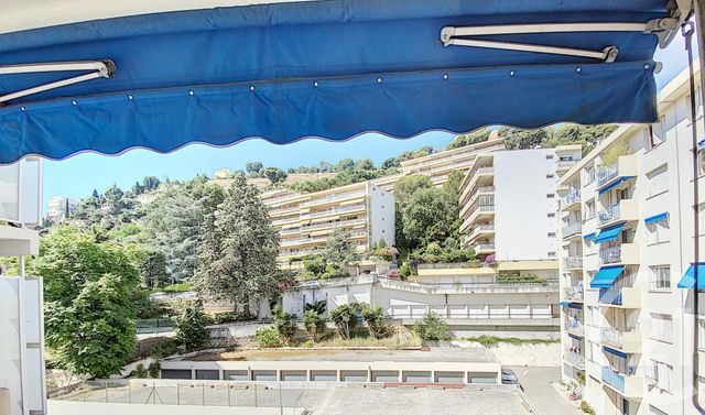 Afficher la photo en grand Appartement F2 à vendre - 2 pièces - 56.0 m2 - NICE - 06 - PROVENCE-ALPES-COTE-D-AZUR - Century 21 Optimmo