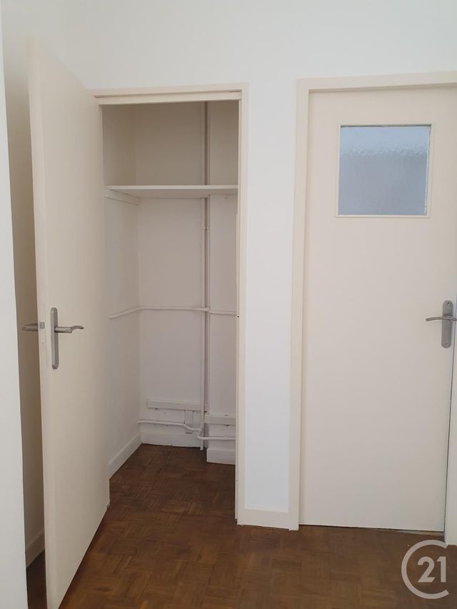 Appartement F3 à louer - 3 pièces - 64.57 m2 - NICE - 06 - PROVENCE-ALPES-COTE-D-AZUR - Century 21 Optimmo Appartement F3 à louer - 3 pièces - 64.57 m2 - NICE - 06 - PROVENCE-ALPES-COTE-D-AZUR - Century 21 Optimmo