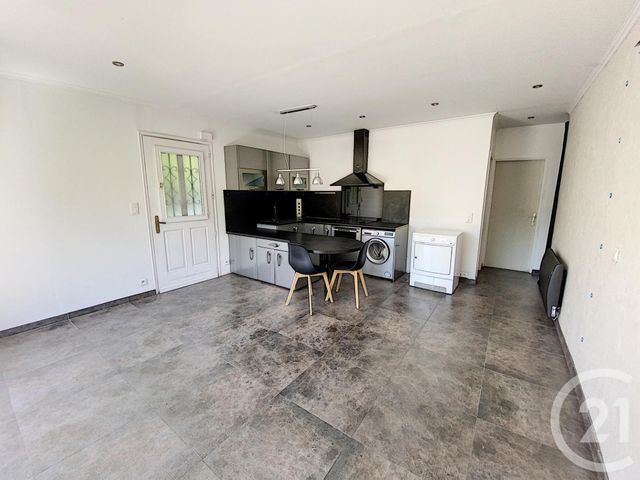 Afficher la photo en grand Appartement F2 à vendre - 2 pièces - 40.35 m2 - LA COLLE SUR LOUP - 06 - PROVENCE-ALPES-COTE-D-AZUR - Century 21 Optimmo