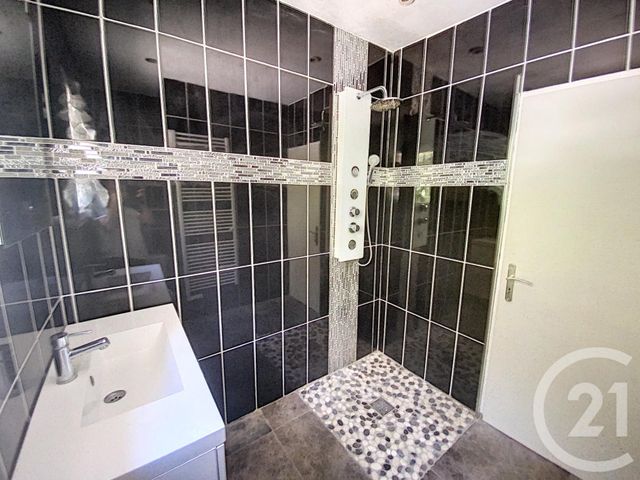 Afficher la photo en grand Appartement F2 à vendre - 2 pièces - 40.35 m2 - LA COLLE SUR LOUP - 06 - PROVENCE-ALPES-COTE-D-AZUR - Century 21 Optimmo