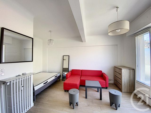 Afficher la photo en grand Appartement F1 à vendre - 1 pièce - 30.15 m2 - NICE - 06 - PROVENCE-ALPES-COTE-D-AZUR - Century 21 Optimmo