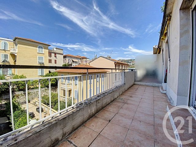 Afficher la photo en grand Appartement F1 à vendre - 1 pièce - 30.15 m2 - NICE - 06 - PROVENCE-ALPES-COTE-D-AZUR - Century 21 Optimmo