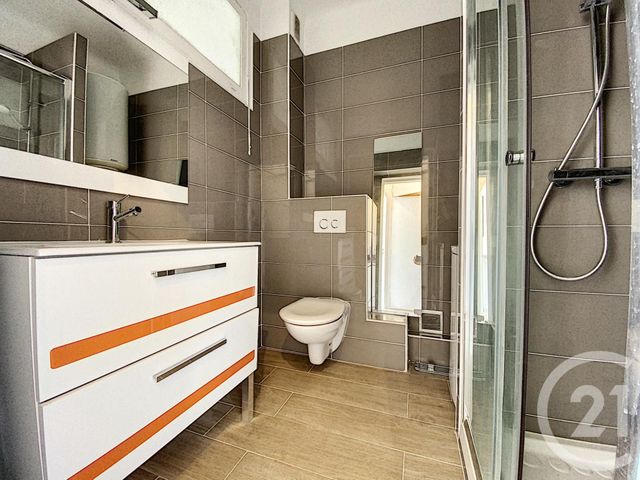 Afficher la photo en grand Appartement F1 à vendre - 1 pièce - 30.15 m2 - NICE - 06 - PROVENCE-ALPES-COTE-D-AZUR - Century 21 Optimmo