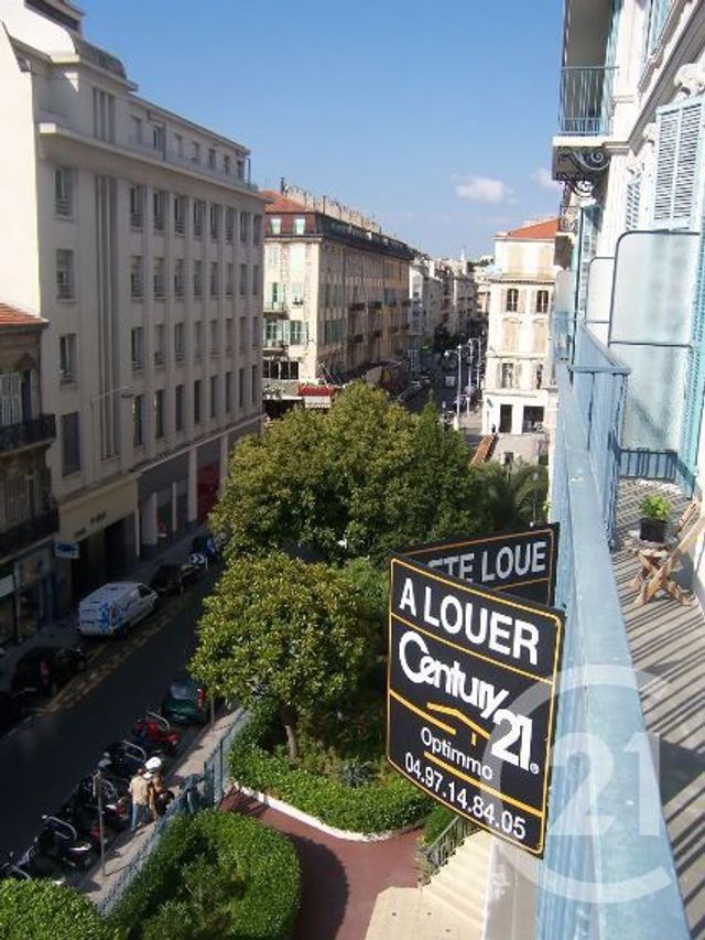 Afficher la photo en grand Appartement F1 à louer - 1 pièce - 35.7 m2 - NICE - 06 - PROVENCE-ALPES-COTE-D-AZUR - Century 21 Optimmo