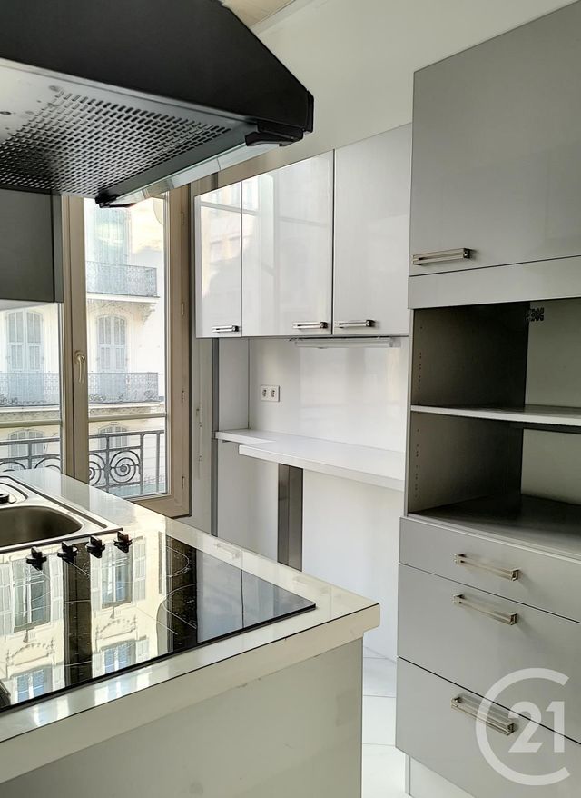 Afficher la photo en grand Appartement F2 à louer - 2 pièces - 39.23 m2 - NICE - 06 - PROVENCE-ALPES-COTE-D-AZUR - Century 21 Optimmo