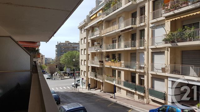 Afficher la photo en grand Appartement F1 à louer - 1 pièce - 29.83 m2 - NICE - 06 - PROVENCE-ALPES-COTE-D-AZUR - Century 21 Optimmo