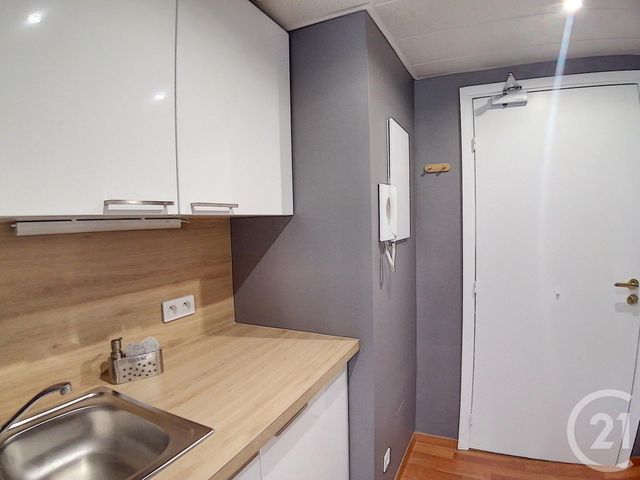 Afficher la photo en grand Appartement F1 à louer - 1 pièce - 22.0 m2 - BEAULIEU SUR MER - 06 - PROVENCE-ALPES-COTE-D-AZUR - Century 21 Optimmo