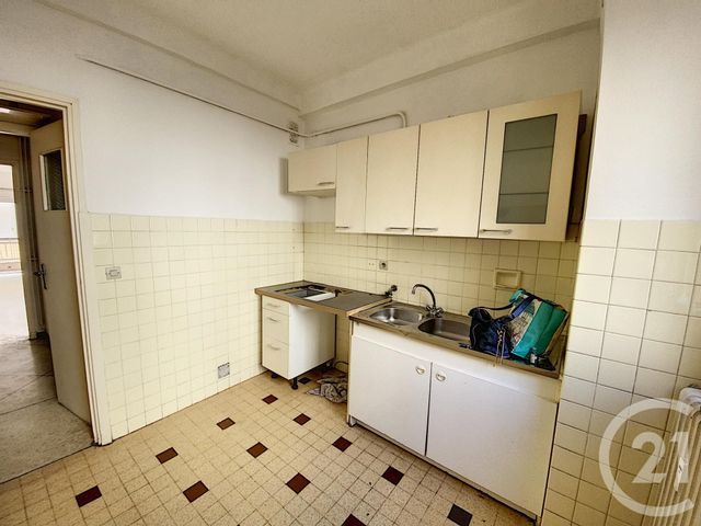 Afficher la photo en grand Appartement F2 à vendre - 2 pièces - 52.08 m2 - NICE - 06 - PROVENCE-ALPES-COTE-D-AZUR - Century 21 Optimmo