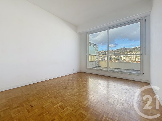 Appartement F2 à vendre - 2 pièces - 51.43 m2 - NICE - 06 - PROVENCE-ALPES-COTE-D-AZUR - Century 21 Optimmo