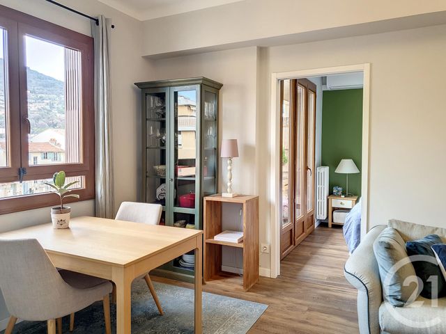Appartement F2 à louer - 2 pièces - 50.02 m2 - NICE - 06 - PROVENCE-ALPES-COTE-D-AZUR - Century 21 Optimmo