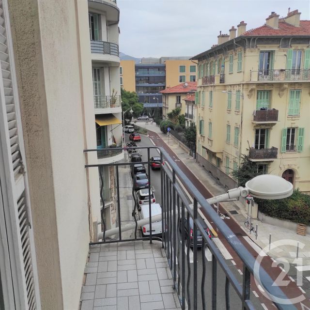 appartement à louer - 2 pièces - 36.89 m2 - NICE - 06 - PROVENCE-ALPES-COTE-D-AZUR - Century 21 Optimmo