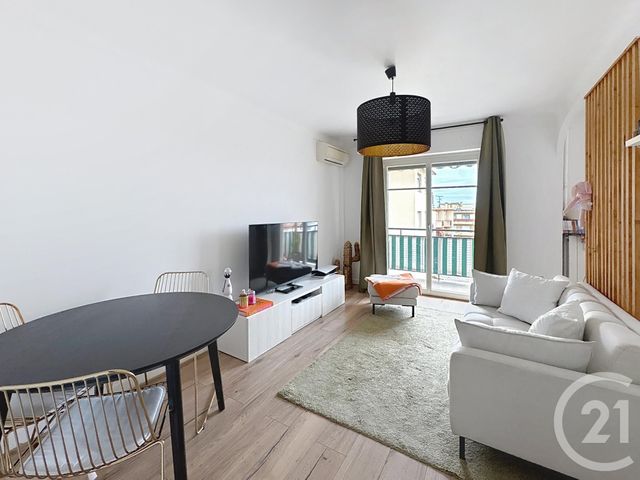 Appartement F3 à vendre - 3 pièces - 49.11 m2 - NICE - 06 - PROVENCE-ALPES-COTE-D-AZUR - Century 21 Optimmo