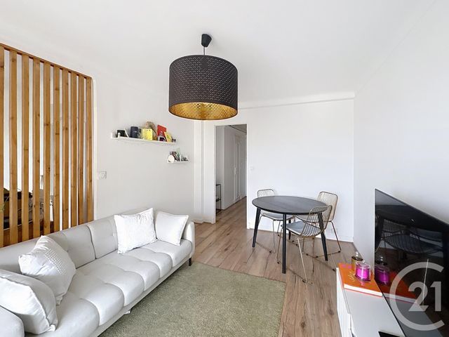 Appartement F3 à vendre - 3 pièces - 49.11 m2 - NICE - 06 - PROVENCE-ALPES-COTE-D-AZUR - Century 21 Optimmo