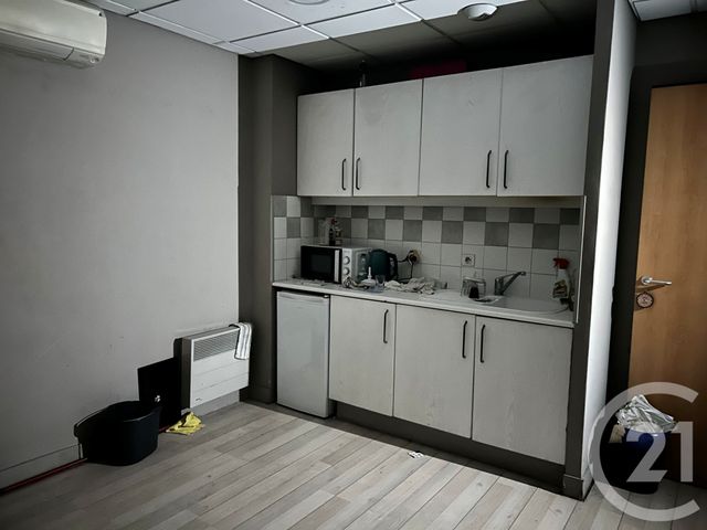 commerce à vendre - 136.0 m2 - NICE - 06 - PROVENCE-ALPES-COTE-D-AZUR - Century 21 Optimmo