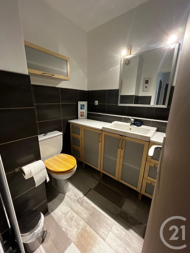 Appartement F3 à louer - 3 pièces - 64.45 m2 - NICE - 06 - PROVENCE-ALPES-COTE-D-AZUR - Century 21 Optimmo