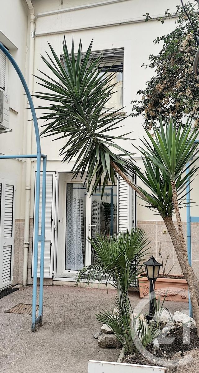 Appartement F1 à louer NICE