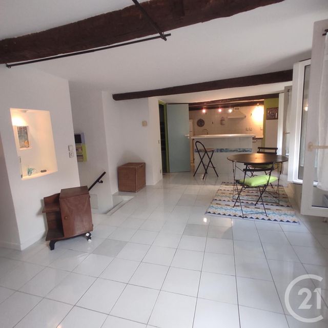 Appartement F2 à louer - 2 pièces - 47.63 m2 - NICE - 06 - PROVENCE-ALPES-COTE-D-AZUR - Century 21 Optimmo