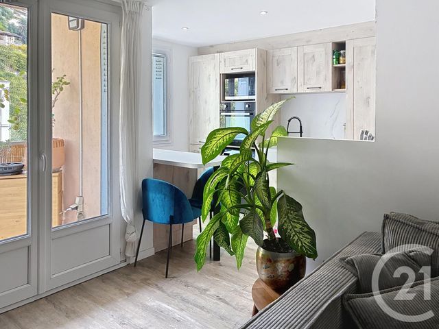 Appartement F3 à vendre - 3 pièces - 51.33 m2 - NICE - 06 - PROVENCE-ALPES-COTE-D-AZUR - Century 21 Optimmo