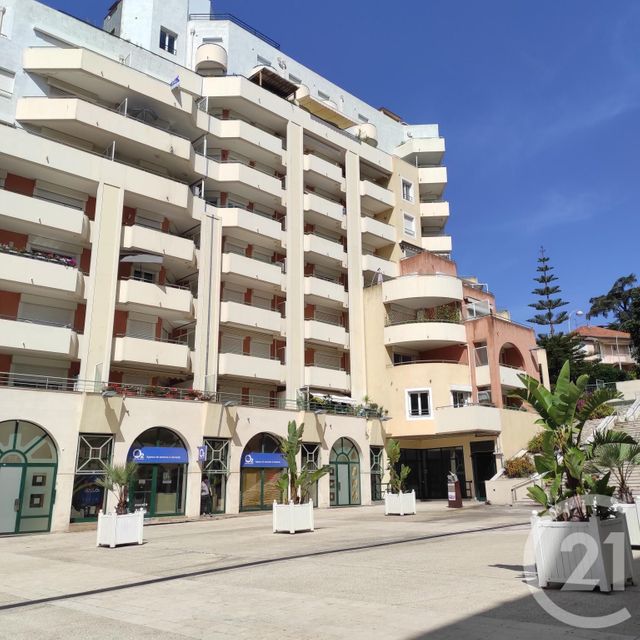 Appartement F2 à louer - 2 pièces - 43.55 m2 - NICE - 06 - PROVENCE-ALPES-COTE-D-AZUR - Century 21 Optimmo