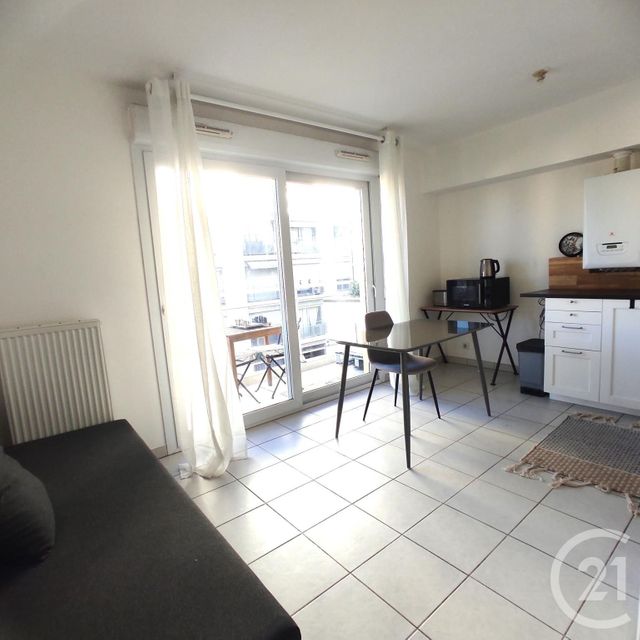 Appartement Studio à louer - 1 pièce - 23.01 m2 - NICE - 06 - PROVENCE-ALPES-COTE-D-AZUR - Century 21 Optimmo