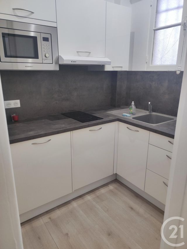 Appartement F1 à louer - 1 pièce - 24.09 m2 - JUAN LES PINS - 06 - PROVENCE-ALPES-COTE-D-AZUR - Century 21 Optimmo