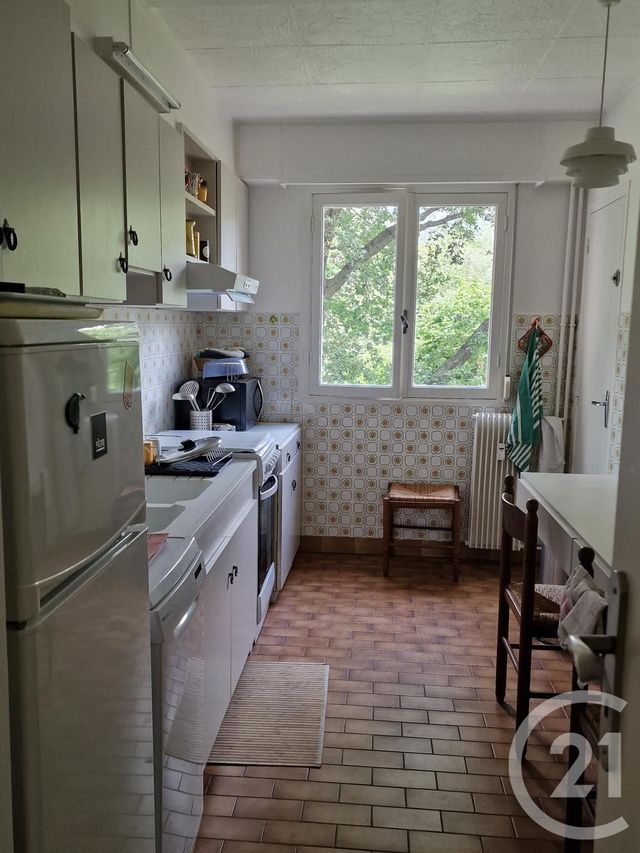 Appartement F3 à louer - 3 pièces - 60.41 m2 - NICE - 06 - PROVENCE-ALPES-COTE-D-AZUR - Century 21 Optimmo