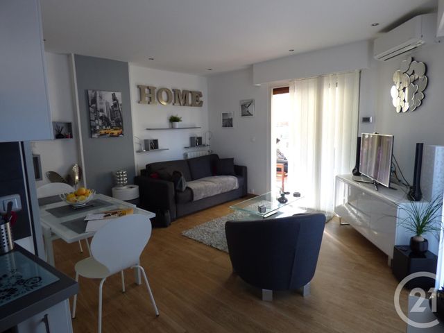 Appartement F1 à louer - 1 pièce - 23.6 m2 - NICE - 06 - PROVENCE-ALPES-COTE-D-AZUR - Century 21 Optimmo