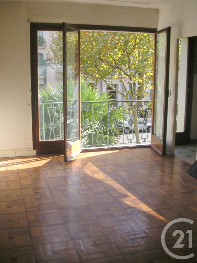 Appartement F1 à louer NICE