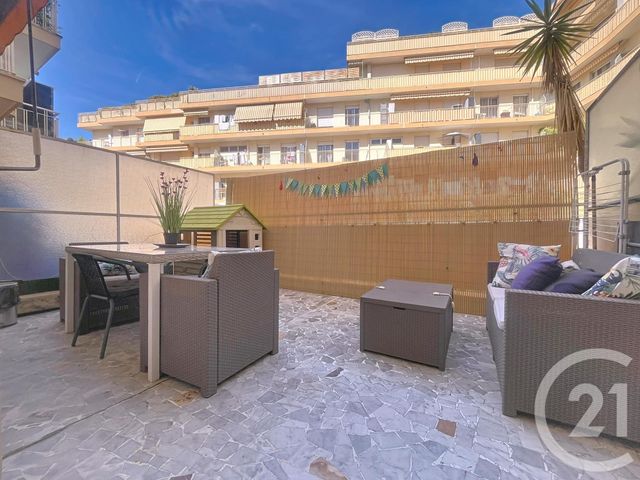 Appartement F1 à vendre - 1 pièce - 32.08 m2 - NICE - 06 - PROVENCE-ALPES-COTE-D-AZUR - Century 21 Optimmo