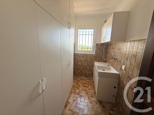 Appartement F5 à louer - 5 pièces - 160.0 m2 - LA COLLE SUR LOUP - 06 - PROVENCE-ALPES-COTE-D-AZUR - Century 21 Optimmo