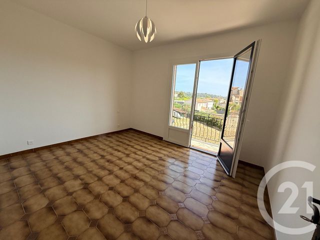 Appartement F5 à louer - 5 pièces - 160.0 m2 - LA COLLE SUR LOUP - 06 - PROVENCE-ALPES-COTE-D-AZUR - Century 21 Optimmo