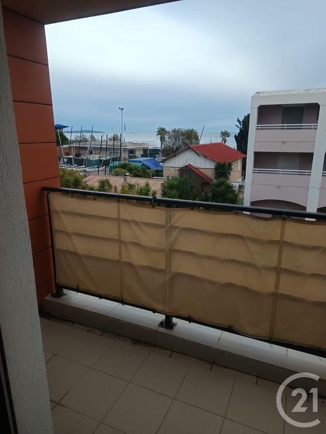 Appartement F4 à louer - 4 pièces - 123.55 m2 - VILLENEUVE LOUBET - 06 - PROVENCE-ALPES-COTE-D-AZUR - Century 21 Optimmo