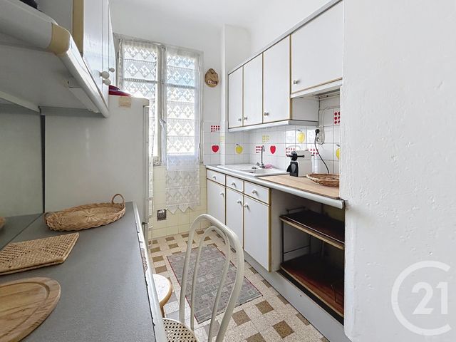 Appartement F4 à vendre - 4 pièces - 76.77 m2 - NICE - 06 - PROVENCE-ALPES-COTE-D-AZUR - Century 21 Optimmo