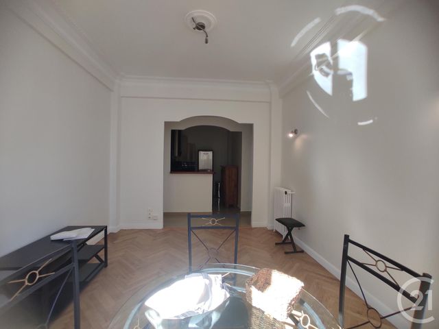 Appartement F2 à louer - 2 pièces - 44.11 m2 - NICE - 06 - PROVENCE-ALPES-COTE-D-AZUR - Century 21 Optimmo