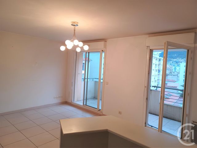 Afficher la photo en grand Appartement F2 à louer - 2 pièces - 42.12 m2 - NICE - 06 - PROVENCE-ALPES-COTE-D-AZUR - Century 21 Optimmo