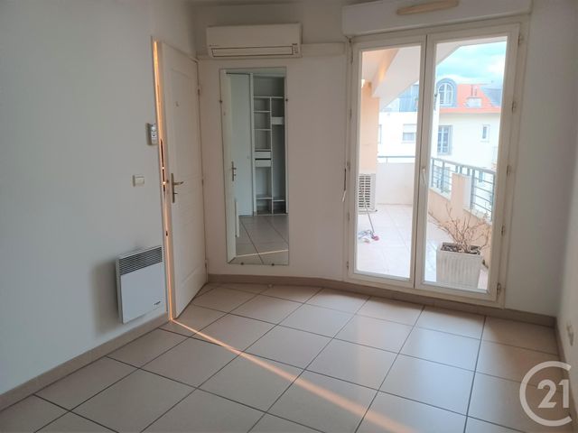 Afficher la photo en grand Appartement F2 à louer - 2 pièces - 42.12 m2 - NICE - 06 - PROVENCE-ALPES-COTE-D-AZUR - Century 21 Optimmo